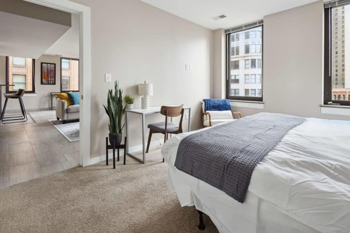Apartamento 2Br Downtown Luxury Getaway Detroit Exterior foto